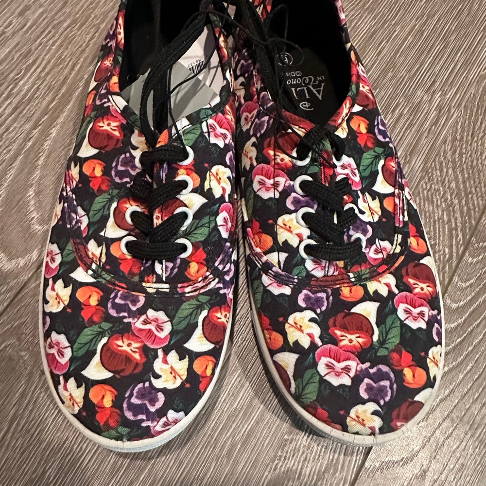 Disney Alice in Wonderland Wildflower Sneakers